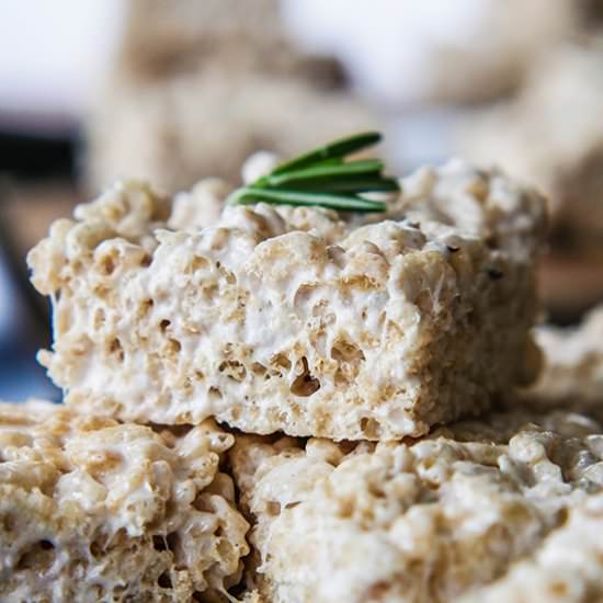 Rosemary Rice Krispie Squares - Recipe photo by Candy Jar Chronicles