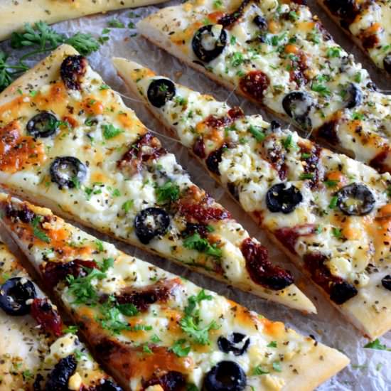 Homemade Mediterranean Flatbread - Recipe photo by byronethomas