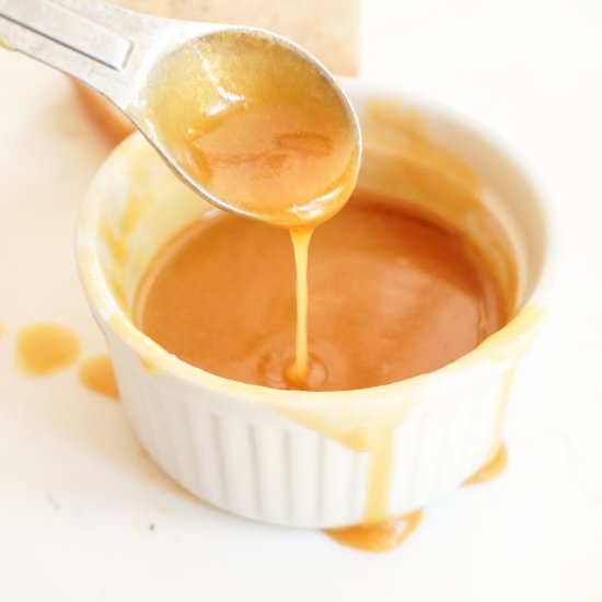 Keto Caramel - Recipe photo by lowcarbquick