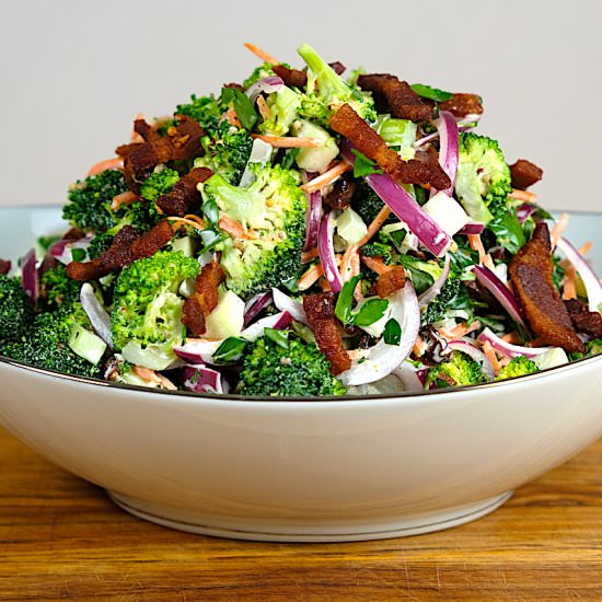 Crispy Bacon Broccoli Salad - Recipe photo by SipsNibblesBites