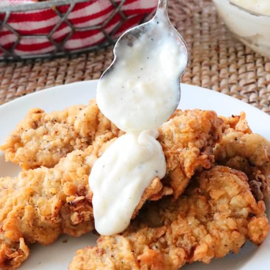Homemade Country Gravy - Recipe photo by TheAnthonyKitchen.com