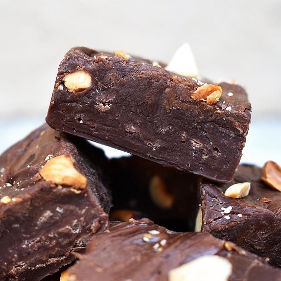 Chocolate Hazelnut Fudge - Recipe photo by lightscamerabake