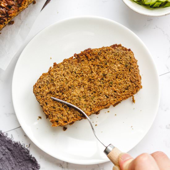 1-bowl vegan zucchini bread - Recipe photo by okonomi kitchen
