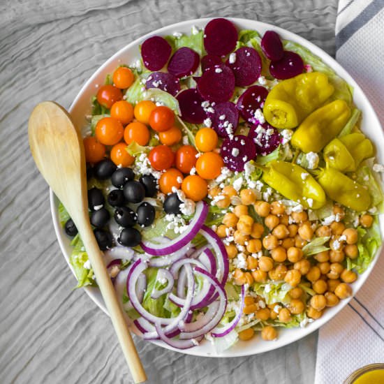 Simple Greek Salad - Recipe photo by simplegraytshirt
