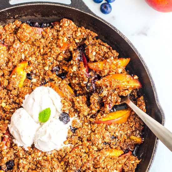 Paleo Peach & Blueberry Crisp - Recipe photo by TheBetteredBlondie