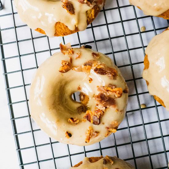 HEALTHY MAPLE BACON DONUTS - Recipe photo by Shuangys Kitchensink