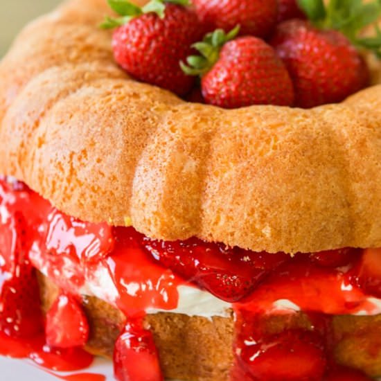 STRAWBERRIES AND CREAM SHORTCAKE - Recipe photo by sweetbasil