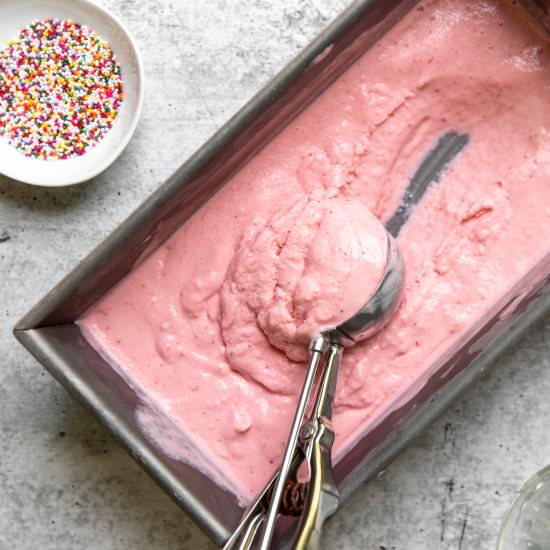 No-Churn Strawberry Frozen Yogurt - Recipe photo by FromScratchFast
