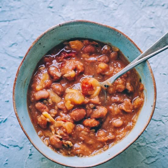 Vegan Acorn Squash Chili - Recipe photo by moon and spoon and yum.