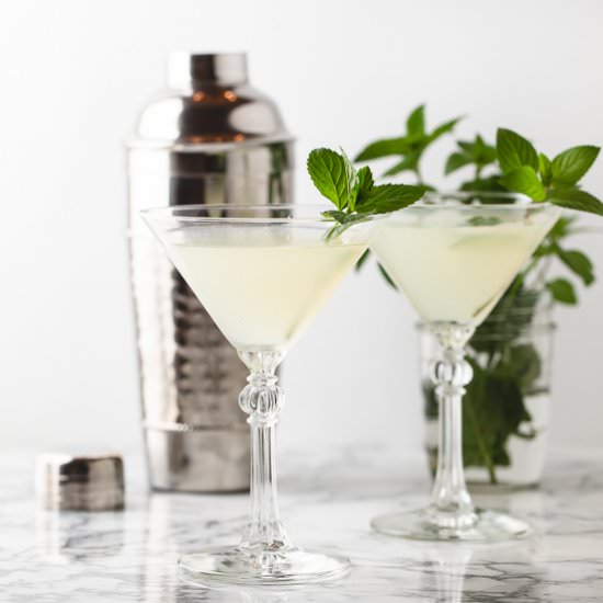 Southside Cocktail - Recipe photo by sidewalkshoes