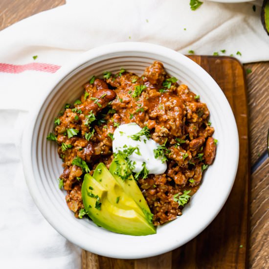 Easy Crockpot Chili - Recipe photo by TheDeliciousSpoon