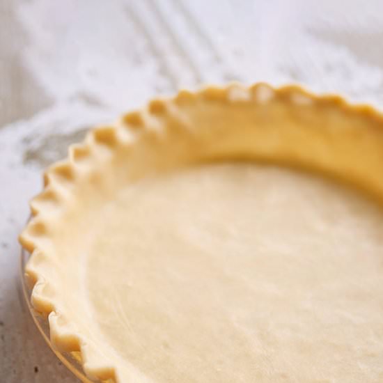Flaky Pie Crust - Recipe photo by The Creative Bite