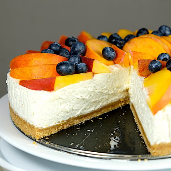 Peaches & Cream No-Bake Cheesecake - Recipe photo by SipsNibblesBites