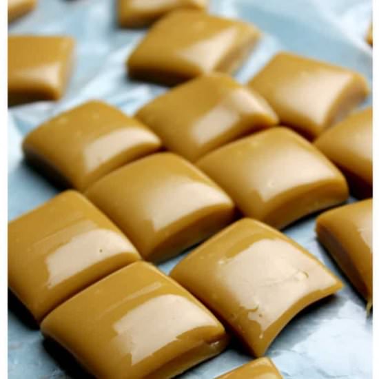 Old Fashioned Pioneer Caramels - Recipe photo by banjo3