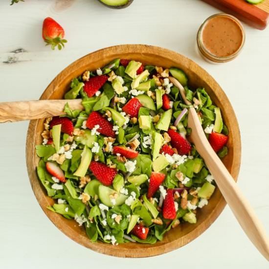 Strawberry Basil Spinach Salad - Recipe photo by Byte Sized Nutrition