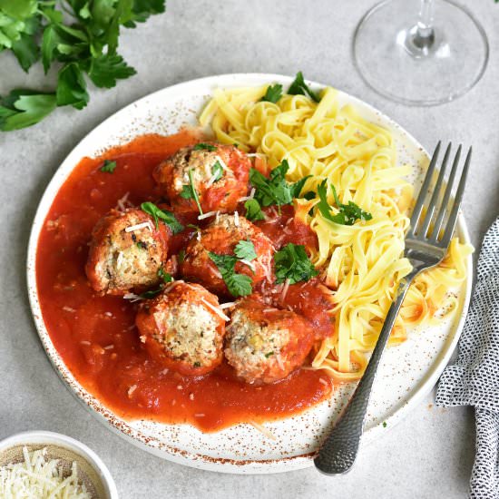 ricotta meatballs - Recipe photo by everyday-delicious.com