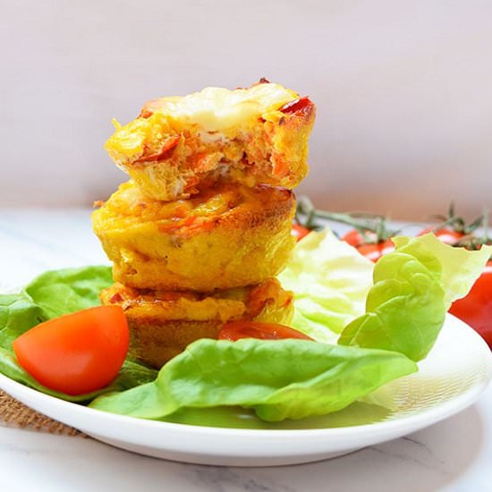 Mozzarella Egg Muffins - Recipe photo by ADkitchen