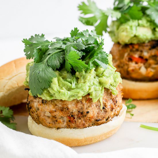 Sweet Pepper Grilled Turkey Burgers - Recipe photo by SprinklesandSeaSalt