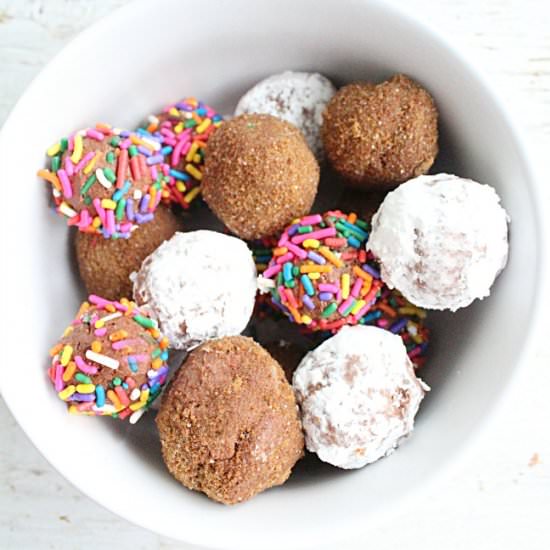 Chocolate Peanut Butter Truffles - Recipe photo by biggreenhouse