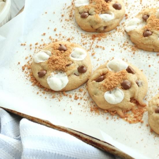 S'mores Chocolate Chip Cookies - Recipe photo by Carefree Mermaid