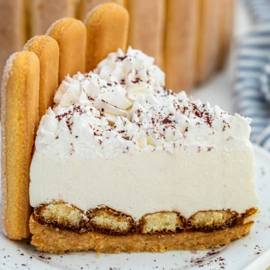 No Bake Tiramisu Cheesecake - Recipe photo by peasandpeonies