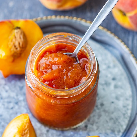 instant pot peach jam - Recipe photo by Happy Foods Tube