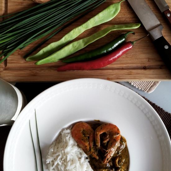 SHRIMP IN COCONUT CURRY - Recipe photo by richtofein