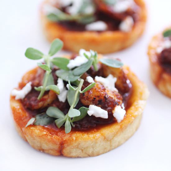 Sopes con Pescado Adobado - Recipe photo by lisal