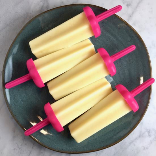 Vanilla Pudding Pops - Recipe photo by thebrookcook.wordpress.com