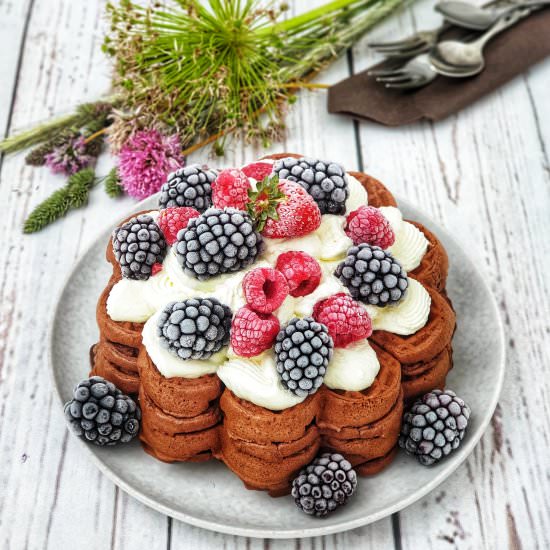 Schoko Waffeln mit Beeren - Recipe photo by lydiasfoodblog
