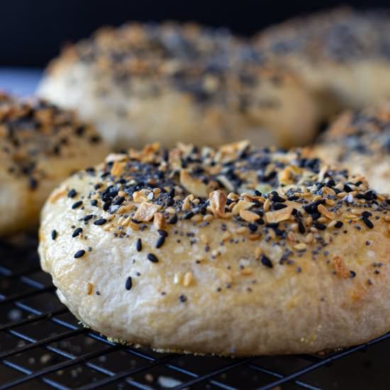New York Style Everything Bagels - Recipe photo by GradFood