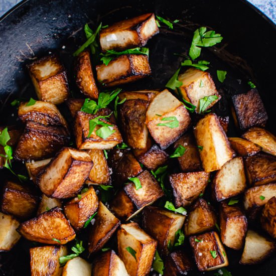 Roast potatoes with lemon - Recipe photo by totalfeasts