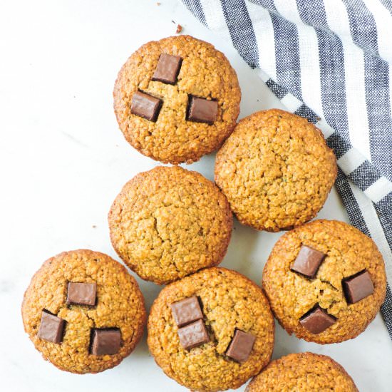 Honey Oat Zucchini Muffins - Recipe photo by Fresh Fit Kitchen