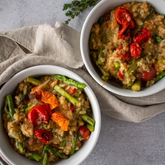Vegan Summer Vegetable Risotto - Recipe photo by thehangrychickpea