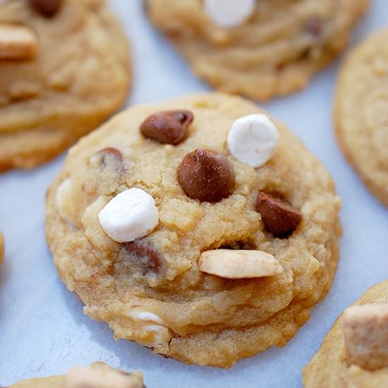 S'mores cookies - Recipe photo by evabakes
