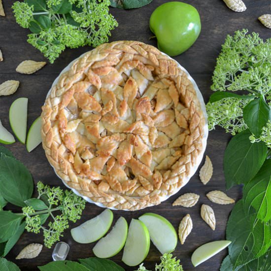 Apple Pie - Recipe photo by House of Elyn Ryn