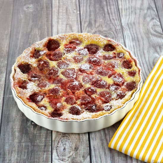 Strawberry Clafoutis - Recipe photo by pattysaveurs
