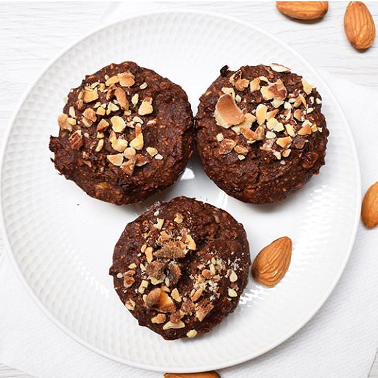 ​Chocolate Almond Quinoa Muffins - Recipe photo by ADkitchen