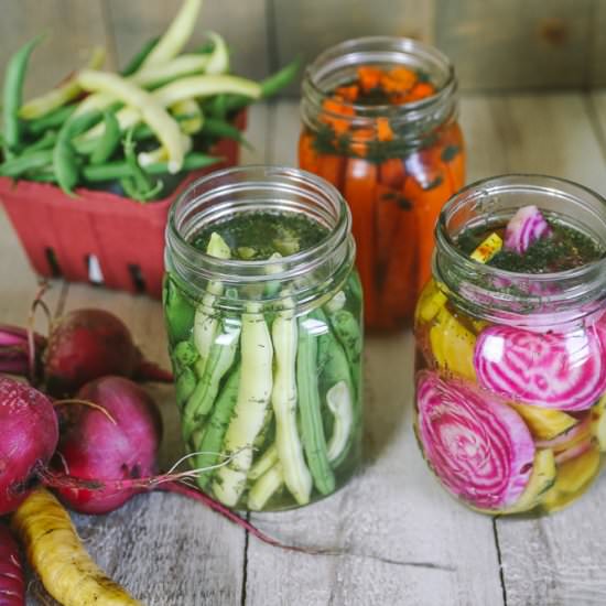 A Guide to Quick Pickled Vegetables - Recipe photo by theprairiehomestead