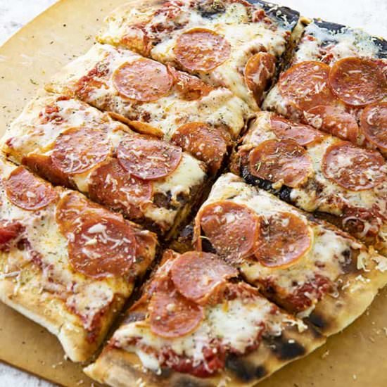 Easy Grilled Pizza - Recipe photo by TheSaltyMarshmallow
