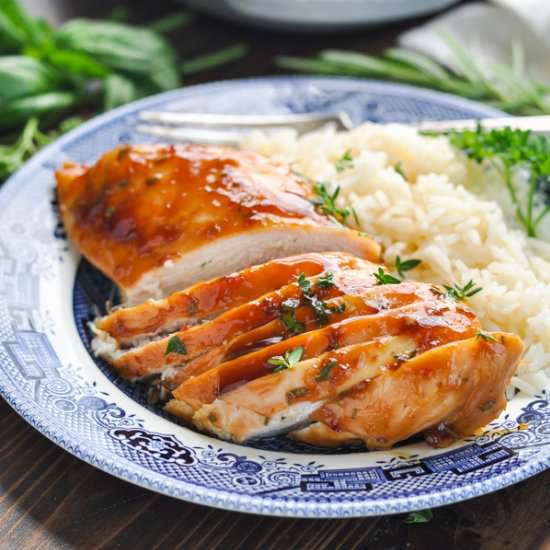 5-Ingredient Baked Chicken Breast - Recipe photo by The Seasoned Mom