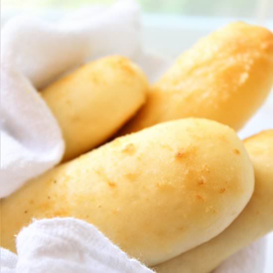 GF Olive Garden Style Breadsticks - Recipe photo by letthemeatgfcake