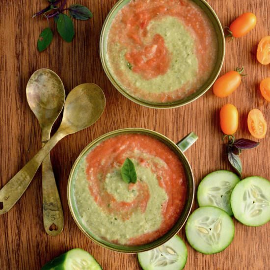 Tomato and Cucumber Gazpacho - Recipe photo by veganonboard