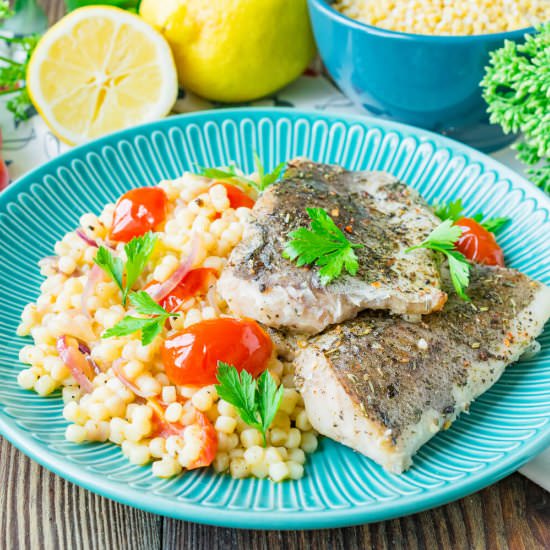 Baked Hake with Couscous - Recipe photo by niftyrecipe