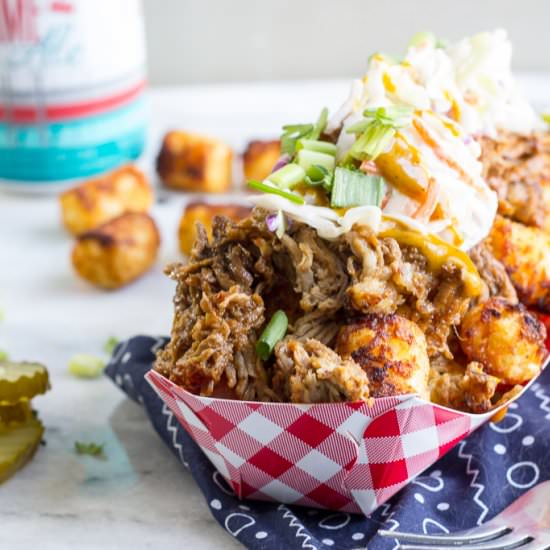 Loaded Pulled Pork Totchos - Recipe photo by The Hungary Buddha