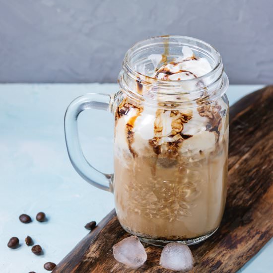 Skinny Mocha Frappe - Recipe photo by Everything Pretty