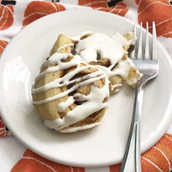 Pumpkin Cinnamon Rolls - Recipe photo by easymommeals