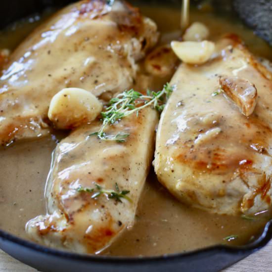 Chicken in White Wine Sauce - Recipe photo by laughingspatula.com