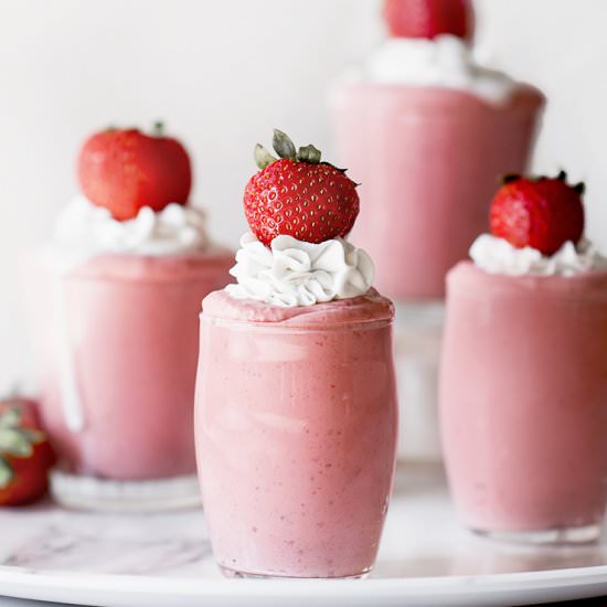Healthy Strawberry Mousse - Recipe photo by Whisk in Wellness