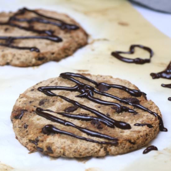 Giant Chocolate Chips Cookies - Recipe photo by TheDorkyFrench